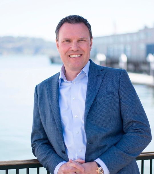 Ab dem 1. März 2016 wird Edzard Overbeek die Führung des seit kurzem unabhängig agierenden Unternehmens übernehmen. Ab dem 1. März 2016 wird Edzard Overbeek die Führung des seit kurzem unabhängig agierenden Unternehmens übernehmen.