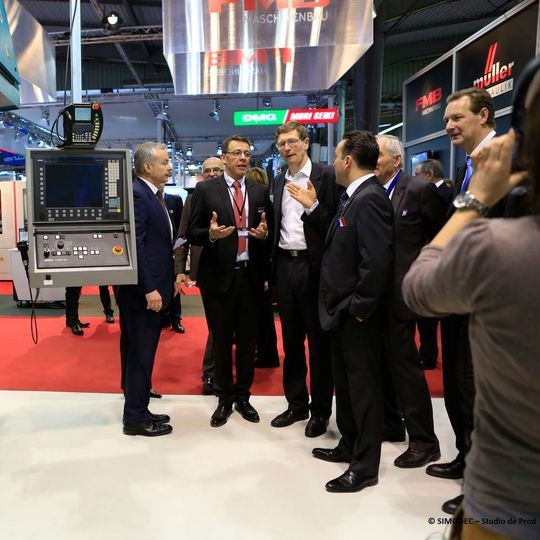 Die internationale Fachmesse für Werkzeugmaschinen der Drehteil-Industrie findet vom 08. bis 11. März 2016 statt Die internationale Fachmesse für Werkzeugmaschinen der Drehteil-Industrie findet vom 08. bis 11. März 2016 statt