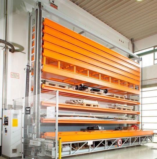 Kasto supplies the “Unitower“ tower storage system and other systems for the economic storage of bar stock and sheet metal. Kasto supplies the “Unitower“ tower storage system and other systems for the economic storage of bar stock and sheet metal.
