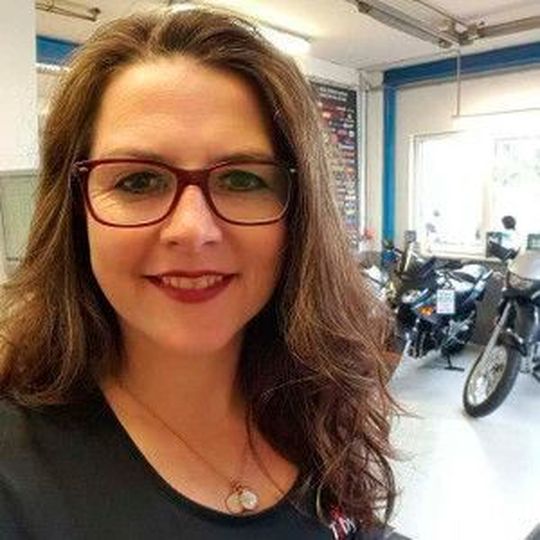 Belegte den dritten Platz beim Award „Bike Woman of the Year“ 2015: Annette Heil. Belegte den dritten Platz beim Award „Bike Woman of the Year“ 2015: Annette Heil.