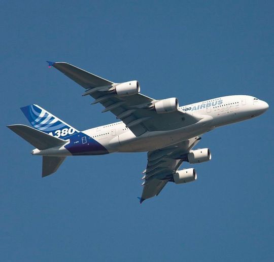 Defekte Flugzeugbauteile aus carbonfaserverstärkten Kunststoffen (CFK) könnten bald einfach und günstiger repariert oder recycled werden, wie das Fraunhofer-Institut IAP auf der JEC world in Halle 5a am Stand D52 2016 zeigen wird.