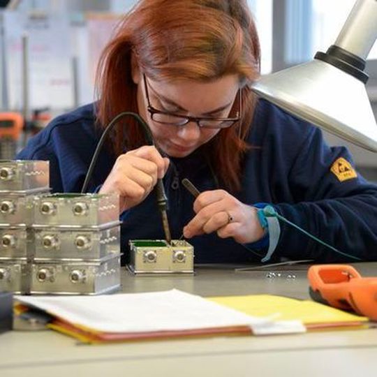 Professionelle Fertigungs- und Materialplanung als Mehrwert für den Kunden Professionelle Fertigungs- und Materialplanung als Mehrwert für den Kunden