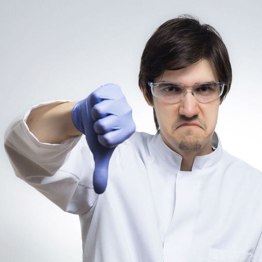 Abb. 1: Karrieren mir Frustpotenzial – Naturwissenschaftliches Studium, Doktorarbeit und dann? Abb. 1: Karrieren mir Frustpotenzial – Naturwissenschaftliches Studium, Doktorarbeit und dann?