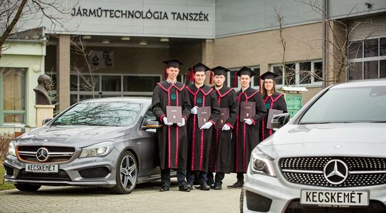 Graduates of the dual type studies of Kecskemét College Graduates of the dual type studies of Kecskemét College