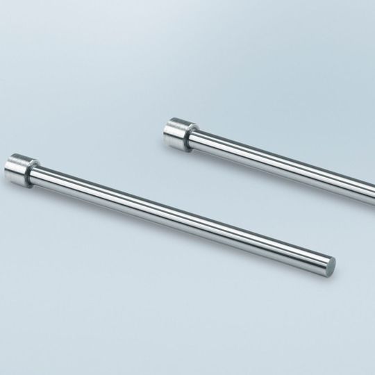 Der E 5543 Schneidstempel ist in den Durchmessern 1 bis 5 mm und einer Länge von 71 mm erhältlich. Der E 5543 Schneidstempel ist in den Durchmessern 1 bis 5 mm und einer Länge von 71 mm erhältlich.