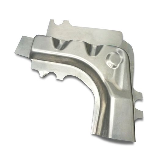 Durch die neuentwickelte Technologie der Aluminiumblech-Warmumformung lassen sich komplexe Geometrien erzeugen. Durch die neuentwickelte Technologie der Aluminiumblech-Warmumformung lassen sich komplexe Geometrien erzeugen.