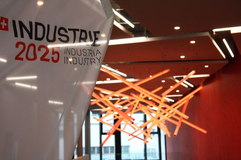 Die Fachtagung Industrie 2025 widmete sich dem Thema Industrie 4.0 und versuchte den Teilnehmern einen Überblick über das Thema zu geben.