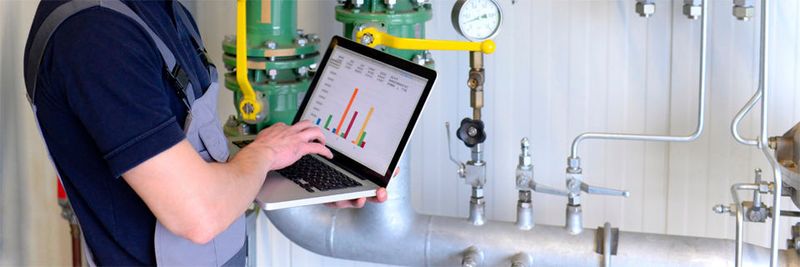 Präventive Instandhaltung in der Industrie: Mobile App zur zustandsorientierten Überwachung von Produktionsmitteln via Ultraschall macht Energie- und Kostensparen noch einfacher und effizienter.
