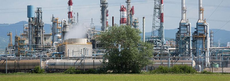 The Solvay/Butachimie industry platform in Chalampé (Haut-Rhin Department, France) is amongst the world’s biggest facilities to specialize in the manufacture of polyamide 6.6 and its intermediary products.