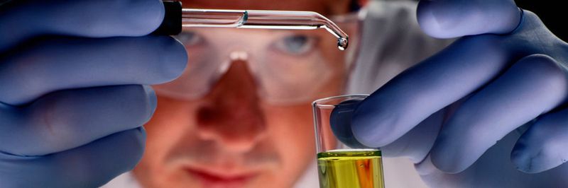 Gesundheitsdaten sind wie Gold für Cyberkriminelle und je mehr IT in den Arzt-, Labor- und Klinik-Alltag Einzug hält, desto mehr sensible Daten entstehen.