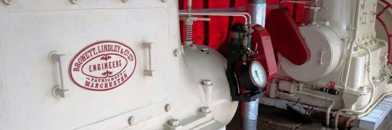 In Nottingham unterstützt Rheintacho das Papplewick-Pumpwerkmuseum bei der Sanierung einer Verbunddampflokomotive und saniert die Drehzahlmesser in historischer Optik.