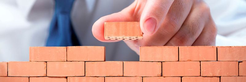 Nur Anbieter von Cloud-Services, die verzahnte Sicherheitsmaßnahmen nachweisen können, sind wirklich vertrauenswürdig.