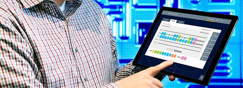 Quantum-Computing in der Cloud: IBMs Cloud-Quantenrechner lässt sich auch per Tablet steuern.