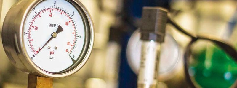 Heat transfer fluid maintenance and analysis are essential operations. This avoids serious problems that may occur if such cautious steps are not taken.