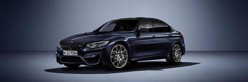 Zur Feier des 30-jährigen Geburtstags des M3 legt BMW M in diesem Sommer die exklusive, weltweit auf 500 Exemplare limitierte Sonderedition BMW M3 „30 Jahre M3“ auf.