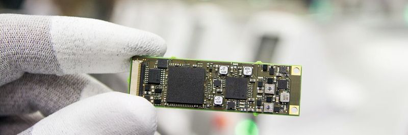 Der Trend zur Medtech-Miniaturisierung erfordert aufgrund von genaueren Platzierungen, kleineren Abständen und verdeckten Lötstellen Anpassungen bei der Elektronikentwicklung und -fertigung.