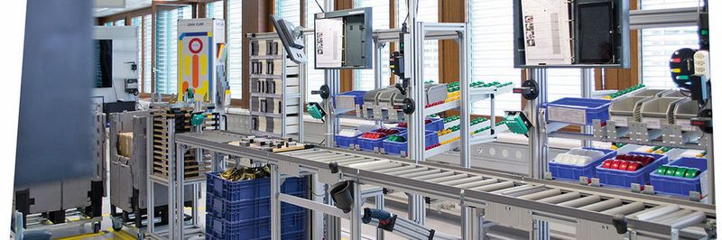Realitätsnahes Arbeiten in der LeanFactory- Schulungslinie.