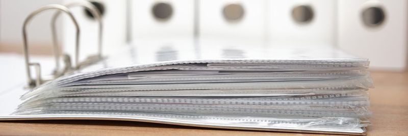Das Papier hat im Geschäftsverkehr bald ausgedient und weicht Informationen in Bits und Bytes.