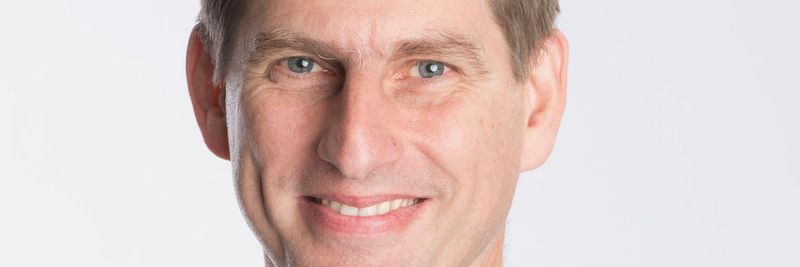 „Aufgrund der unerwartet kurzen Übergangsfrist wird die neue Edition der DIN EN ISO 13849-1 ein erhebliches administratives Problem beim Ausstellen von CE Konformitätserklärungen verursachen“, befürchtet Thomas Kramer-Wolf, Fachreferent Safety/Maschinenbau bei der Wieland Electric GmbH.