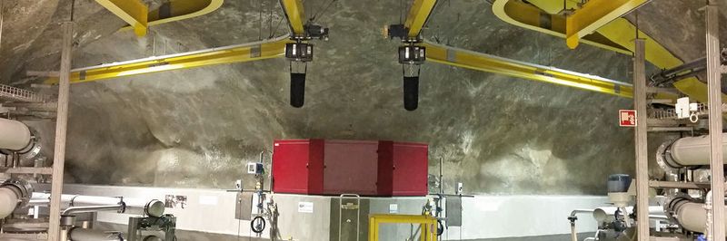 In beiden Abwasserstrassen gewährleisten je vier Kranbahnen den lückenlosen Materialtransport im Übergangsbereich von der Denitrifikation bis hin zur Membranfiltration.