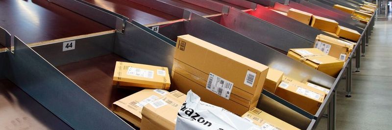 Optimus Sorter ist auf die Herstellung von Sortier- und Fördersystemen für die Logistik- und Postbranche spezialisiert. Weitere wesentliche Abnehmerbranchen sind der Einzel- und Großhandel sowie e-Commerce.
