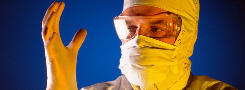 Prävention, Hygiene, Standards – allesamt Begriffe, die sich in der Medizin ebenso wie in der IT-Sicherheit wiederfinden.