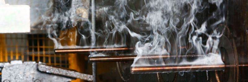 Über die planvolle Steuerung der Temperatur und des Abzugs beim Ziehen stellt Steeltec die gewünschten mechanisch-technischen Eigenschaften des Blankstahls ein.