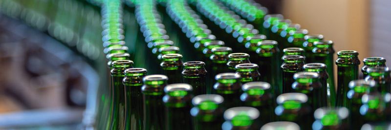 In der Lebensmittelproduktion sind die Anforderungen an Qualität und Gesundheitsschutz besonders hoch.