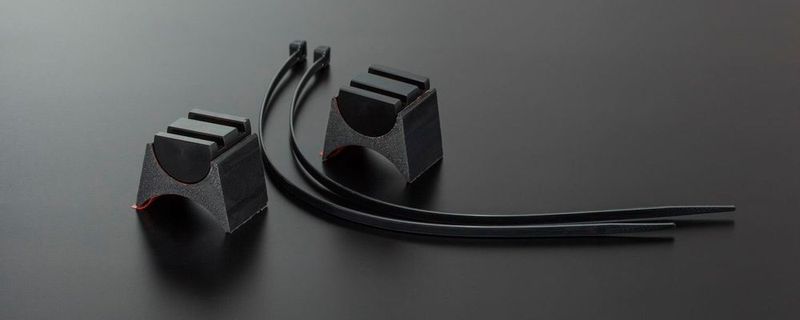 Die ABM-Lenkeranschlagschützer haben ein flexibles Gummiprofil mit Polyamidkern.