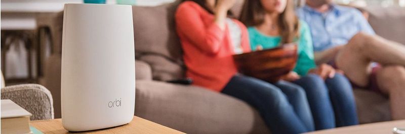 Die spannendste IFA-Neuheit von Netgear ist das WLAN-System Orbi. Es soll ohne komplizierte Einrichtung schnelles WLAN im kompletten Haus ermöglichen.