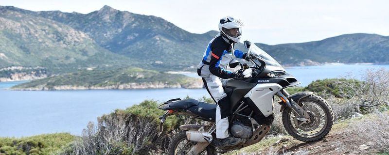 Die Ducati Multistrada erfüllt schon die neue Norm.