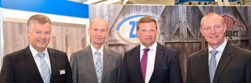 Geballte ZKF-Kompetenz (v. l.): Thorsten Fiedler, Eurogarant Vorstand, Dr. Klaus Weichtmann, ZKF-Hauptgeschäftsführer, Thomas Aukam, zukünftiger ZKF-Hauptgeschäftsführer und Peter Börner, ZKF-präsident und Eurogarant-Vorstand.