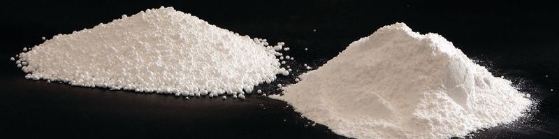 Cal-Chlor is the world’s largest distributor of CaCl2 powder, which is shipped in 23 kg plastic valve bags.