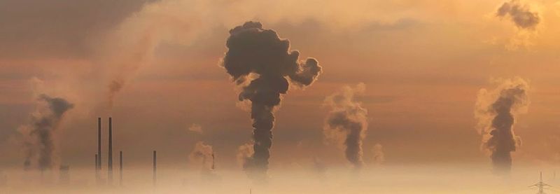 BMBF-Verbundprojekt „PROPHECY: PROzesskonzepte für die PHotokatalytische CO2-Reduktion verbunden mit LifE-CYcle-Analysis“ will die Gesamtproduktausbeute in der photokatalytischen CO2-Reduktion um mehrere Größenordnungen steigern.