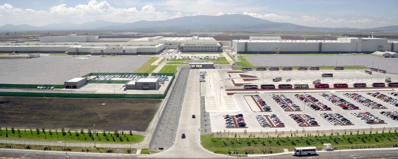 Neues Werk, neues Auto, neue Mitarbeiter, neue Zulieferer: Ab sofort rollt im mexikanischen San José Chiapa der neue Audi Q5 vom Band.