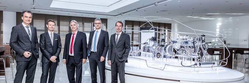 Mit dem strategischen Partner IBM und dem Aufbau einer digitalen Plattform legt Schaeffler das Fundament für die Verarbeitung großer Datenmengen zur datenbasierten Wertschöpfung.