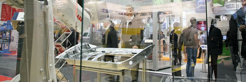 Die Euroblech widmet sich immer mehr der vernetzten Produktion. Impressionen der letzten Veranstaltung im Jahr 2014.