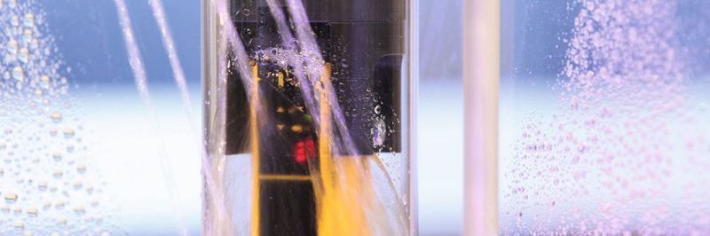 Das verwindungssteife und robuste Lichtgitter mit einer Schockbeständigkeit von 50 G bildet den Auftakt einer neuen Generation von Lichtschranken.