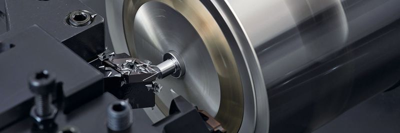Herstellung einer Nadel mit 0,2 mm Durchmesser auf der Miyano VC03 mit oszillierender Zerspanung.