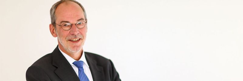 Der Mix aus Monitoring und Logging bietet den Vorteil, auch in Bezug auf Systeme in die Vergangenheit blicken und so Fehlerursachen rasch aufspüren zu können.