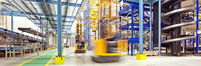 72.000 m² Lagerfläche, 100.000 Palettenstellplätze – das sind die Kenndaten des 3M European Distribution Center in Jüchen, der größte 3M-Logistikstandort in Europa.