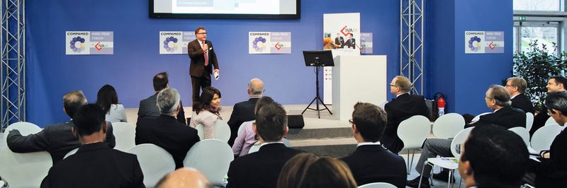Zusätzlich zum Produktmarkt organisiert IVAM auch das Compamed High-Tech Forum in Halle 8a. Es gibt Einblicke in die Forschungs- und Entwicklungsprozesse, die den ausgestellten Verfahren und Produkten zugrunde liegen.