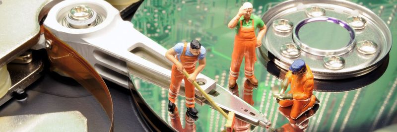 Unternehmen müssen Strategien zum Umgang mit dem Thema Big Data entwickeln. Eine effiziente Analyse der Datenmassen ist erfolgsentscheidend.