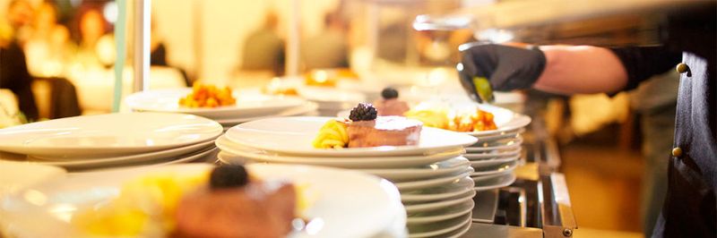 Der Gastronomie-Dienstleister L & D suchte nach einer Lösung, die interne Kommunikation zu verbessern und Informationen schneller zu teilen. Die Wahl fiel auf die Scopevisio-Lösungen CRM, PROJEKTE und TEAMWORK.