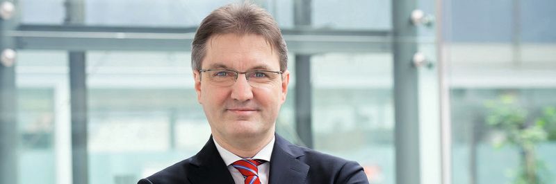 Niedersachsens CIO, Staatssekretär Stephan Manke, sieht in der Zusammenarbeit mit den Kommunen ein herausragendes strategisches Ziel