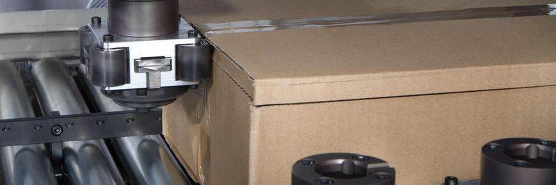 Rund 6 s dauert ein kompletter Schnitt mit dem Box Opening-System. Das ergibt eine Durchsatzrate von bis zu 600 Kartons/h.