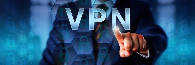 Im Internet sind Daten alles andere als sicher. Schutz bietet ein Tunnel durch das Internet, ein virtuelles privates Netzwerk (VPN).