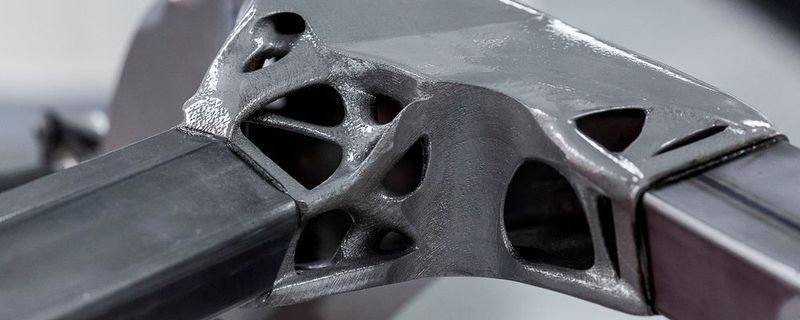 Besondere Leistungen im automobilen Leichtbau würdigt der „Enlighten Award“. Unternehmen können noch bis zum 26. Mai ihre Konzepte einreichen.