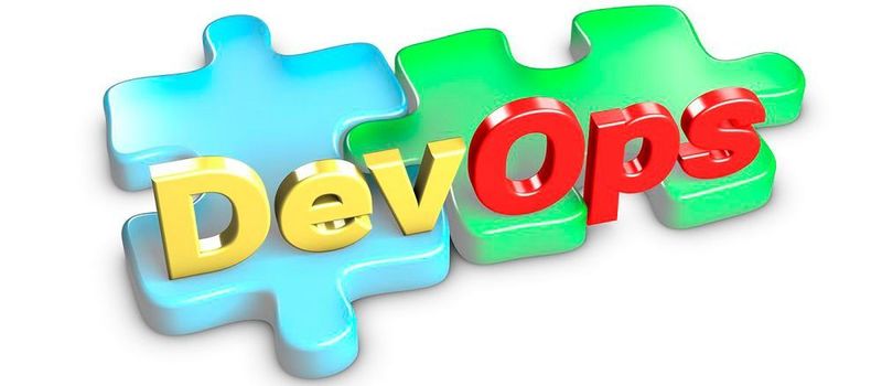 Gemäß der DevOps-Philosophie sollen Softwareentwicklung und Betrieb (Development und Operations) zu einem Unternehmensbereich konsolidiert werden.