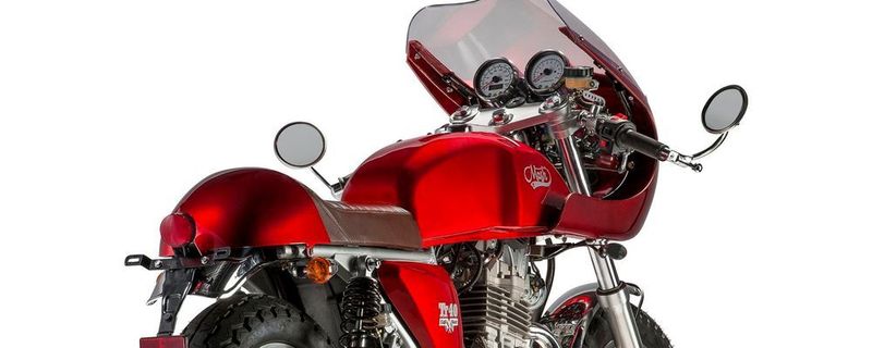 Mash Café Racer 400.